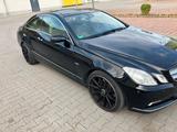 Mercedes-Benz Coupé E 350 CGI BlueEFFICIENCY AVANTG. AVANT... - Mercedes-Benz E 350 aus 2011: Coupe