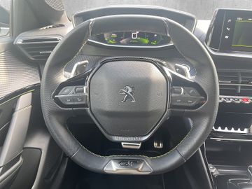 Peugeot 208 Allure GT Line PT 130 SHZ+RFK+Carplay+LM