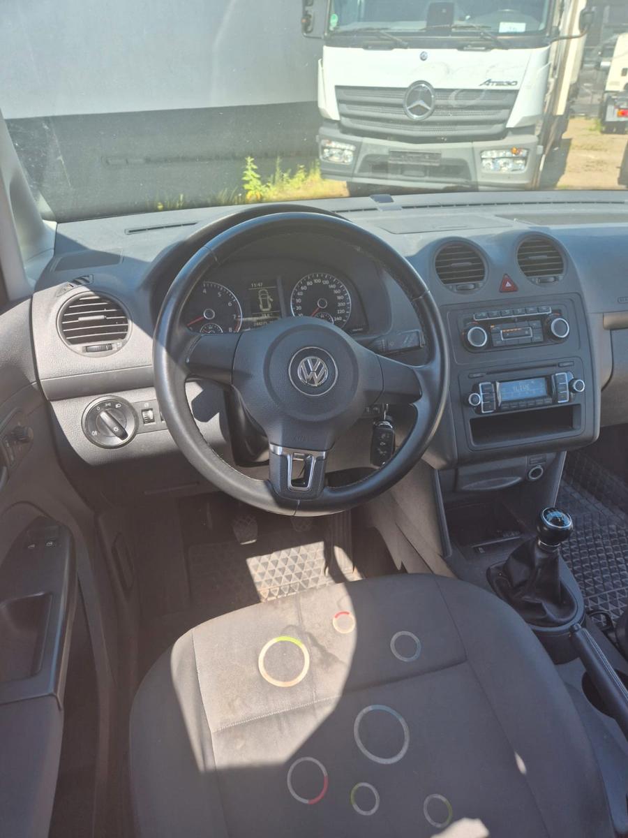 Volkswagen Caddy Roncalli Trendline 7 Sitzer " Benziner "