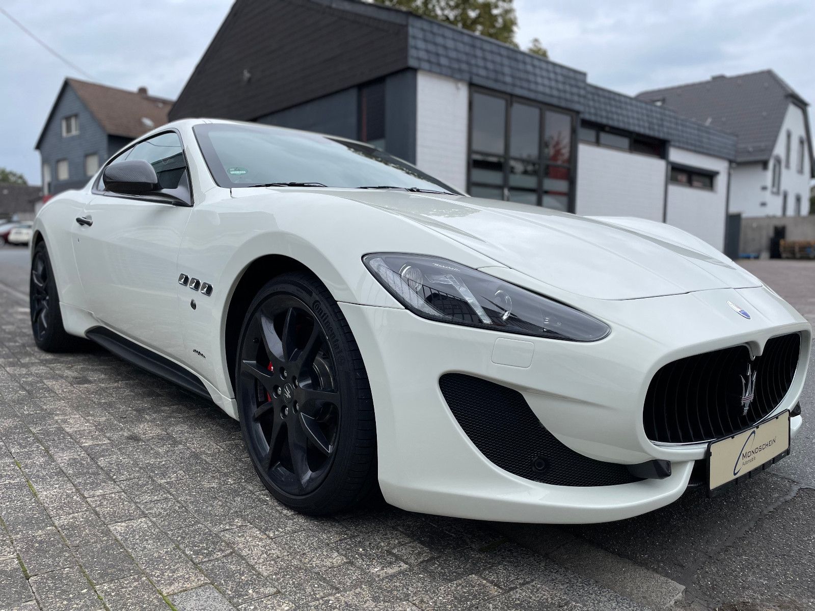 Fahrzeugabbildung Maserati Granturismo MC Sport |Aerodynamic|Carbon|Bose|