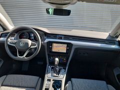 Fahrzeugabbildung Volkswagen Passat Variant 2.0 TDI DSG Business AHK KAMERA