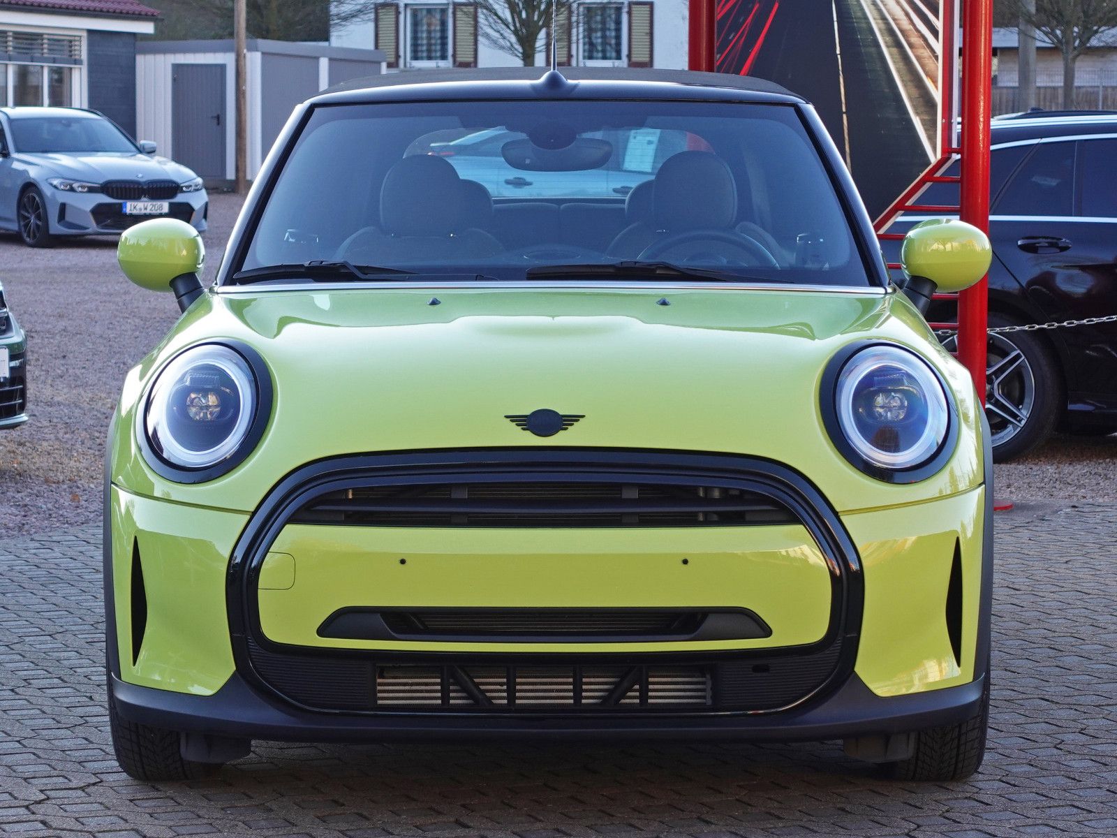 Fahrzeugabbildung MINI Cooper Cabrio Aut. I.Hd Navi CarPlay ZestyYellow