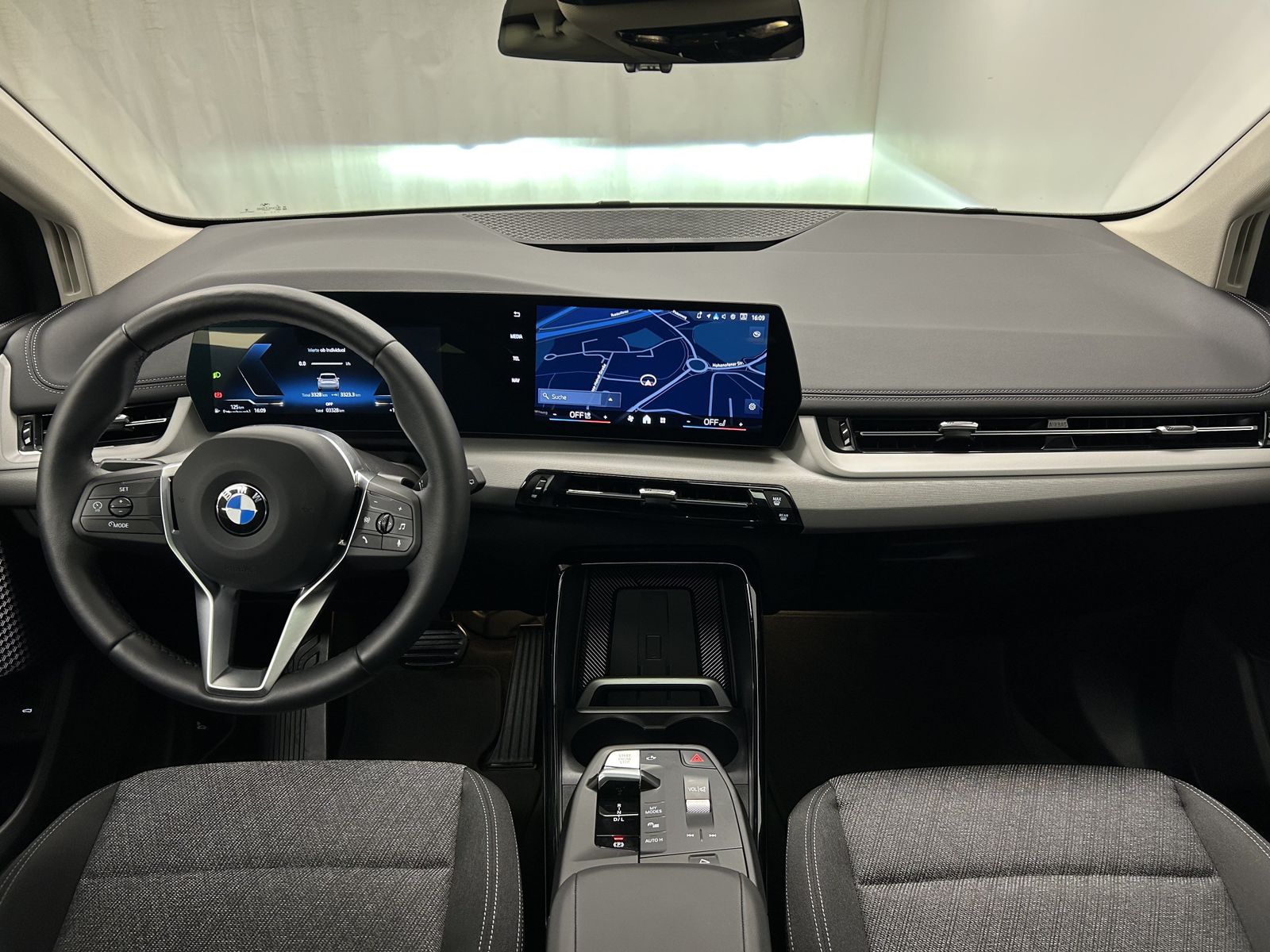 BMW 220i Active Tourer DAB Pano. AHK Komfortzugang foto 5