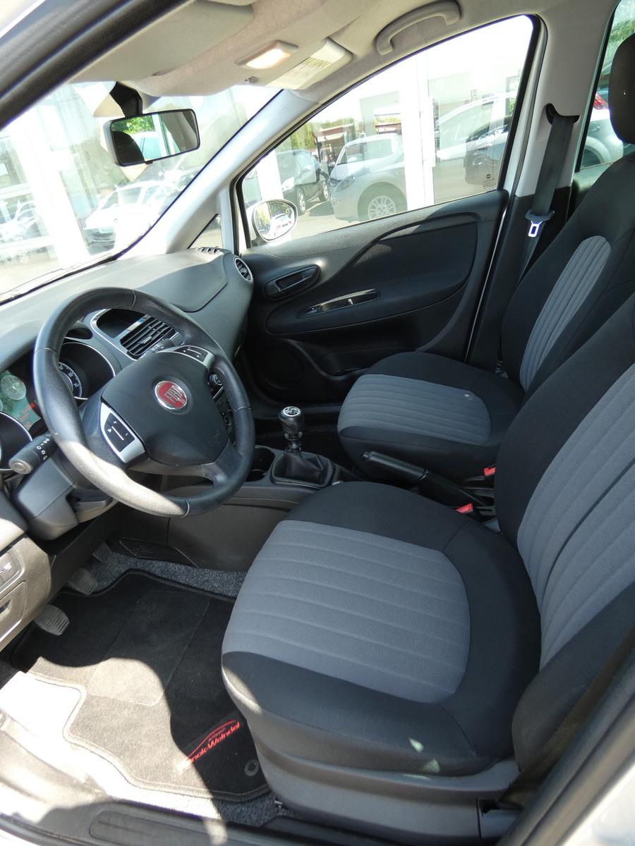 Fiat Punto *2HAND*PDC*KLIMA*ALU*5-TÜR-TÜV 3/28