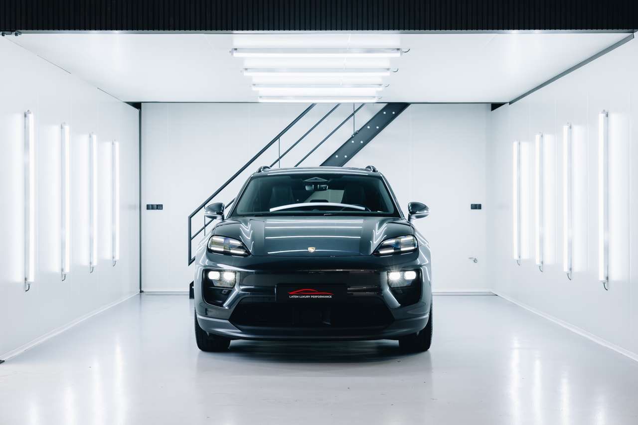 Porsche Macan 4 Electric Trekhaak BOSE Pano Luchtvering imagem 2