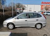 Nissan. TÜV 2028. Kein Rost. - Nissan Almera Tino: 2.2