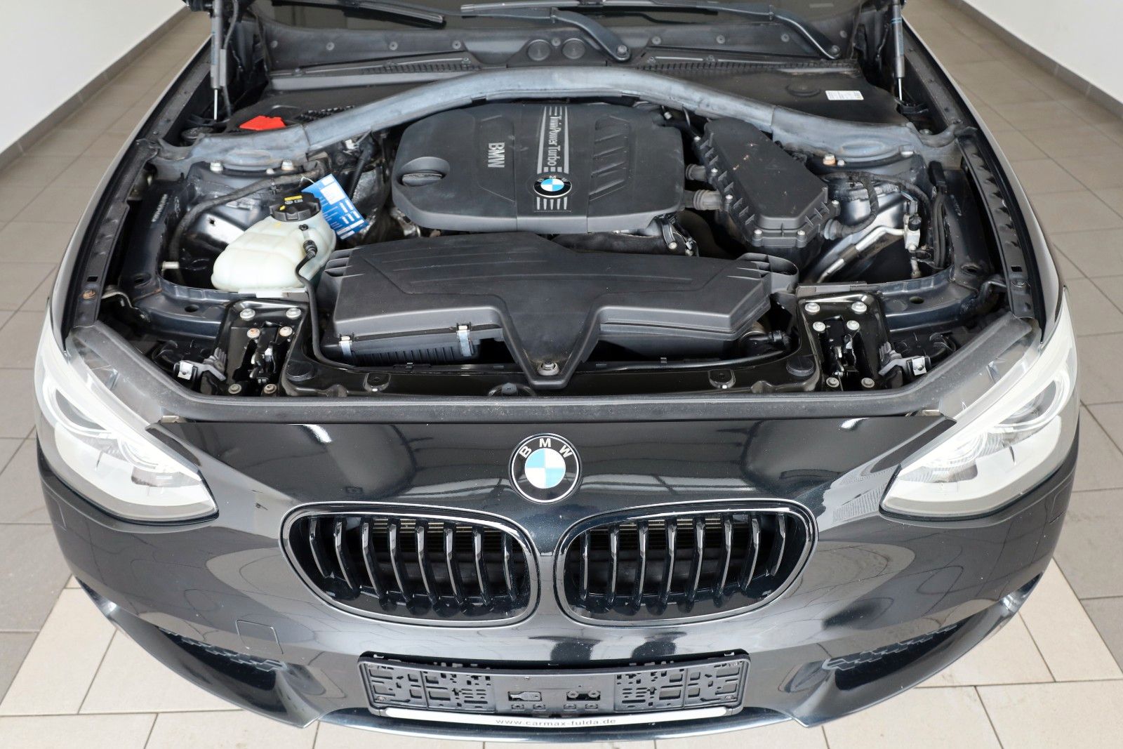 Fahrzeugabbildung BMW 120d 5-trg. Advantage Navi,Xenon,SH,PDC,SR+WR