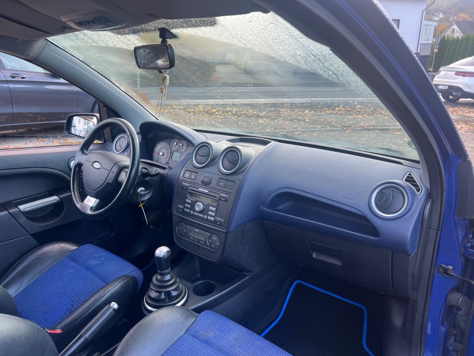 Fahrzeugabbildung Ford Fiesta ST Sport 2.0 150PS