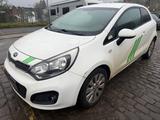 Kia Rio FIFA World Cup Edition 1Hand Fahrbereit - Kia Rio mit 3 Türen