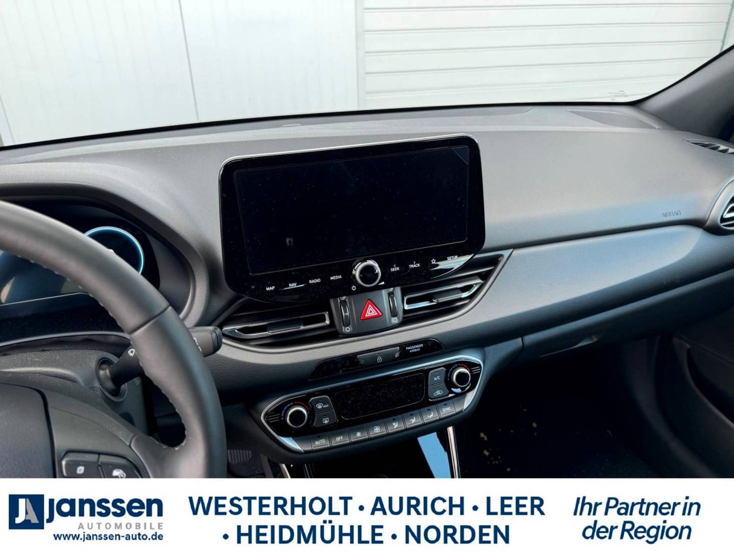 Fahrzeugabbildung Hyundai i30 Kombi ADVANTAGE