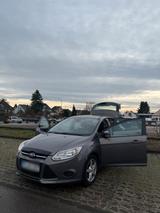 Ford Focus 2011 1.6 Diesel - Ford Focus mit Diesel-Antrieb: Kleinwagen, mit Klimaanlage