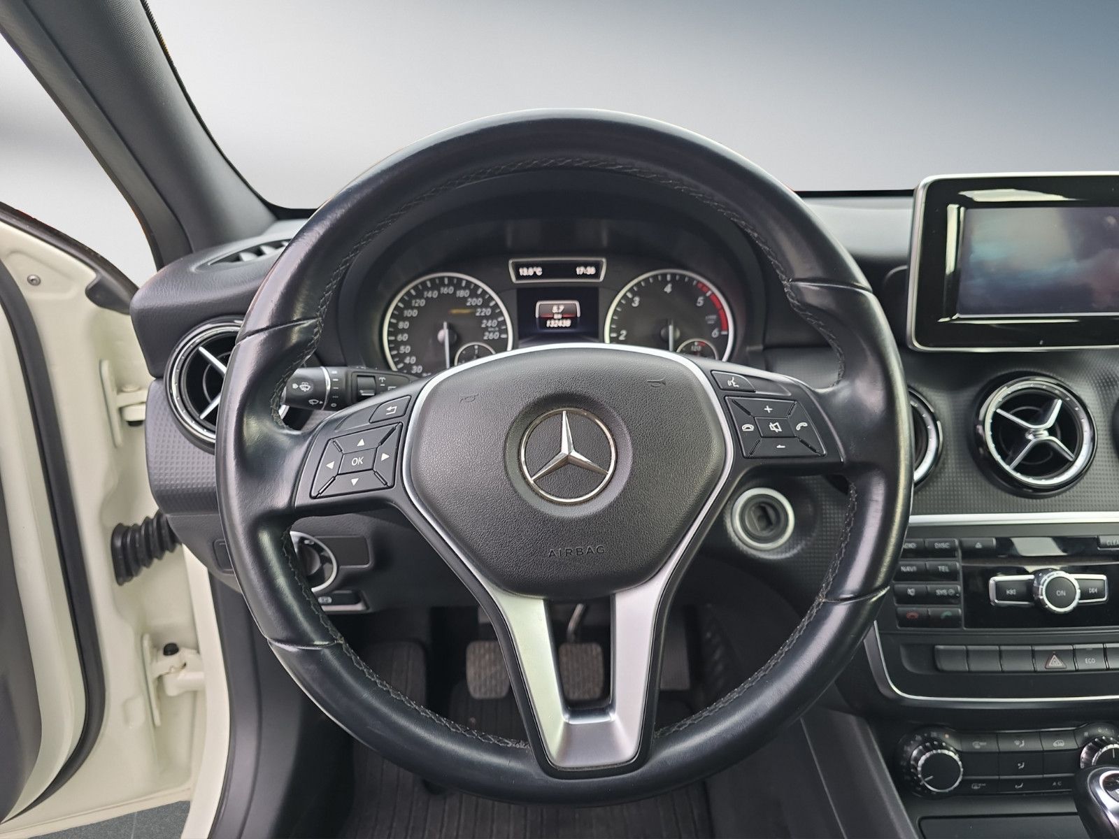 Fahrzeugabbildung Mercedes-Benz A 180 CDI Sportsitze Klima ALU Felgen