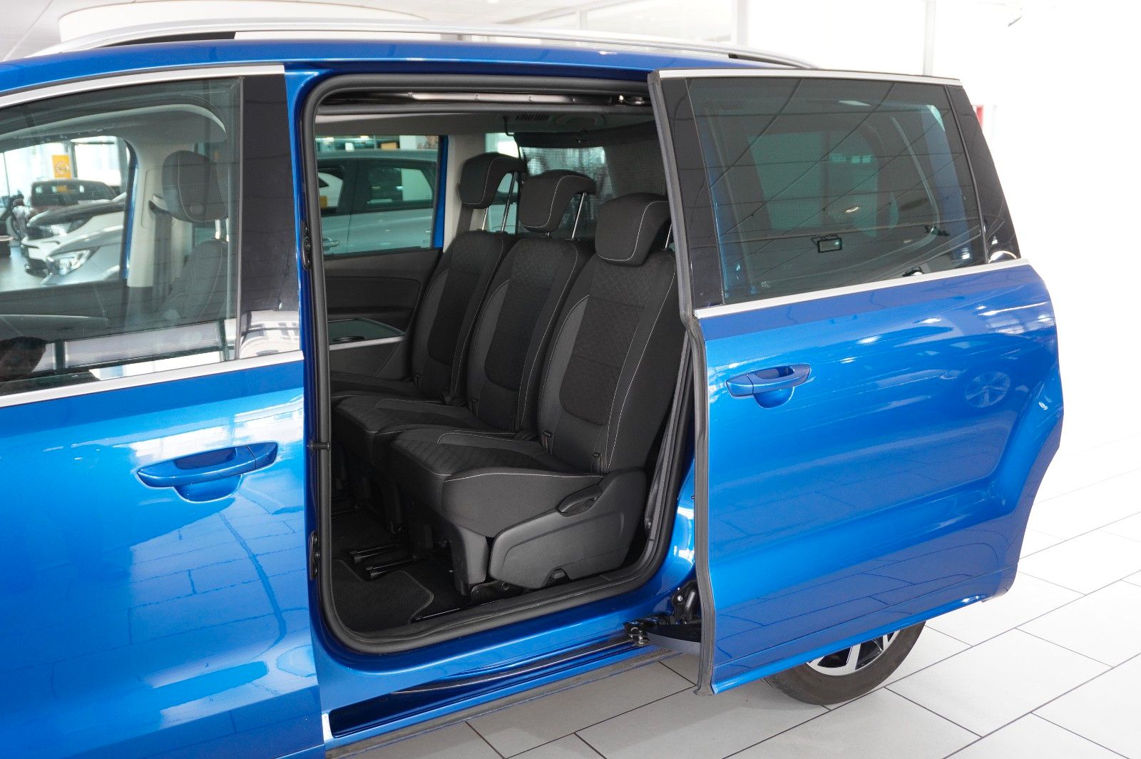 Fahrzeugabbildung Volkswagen Sharan 1.4 TSI JOIN NAVI/SHZ/SPORT/PDC/NEBEL/AHK