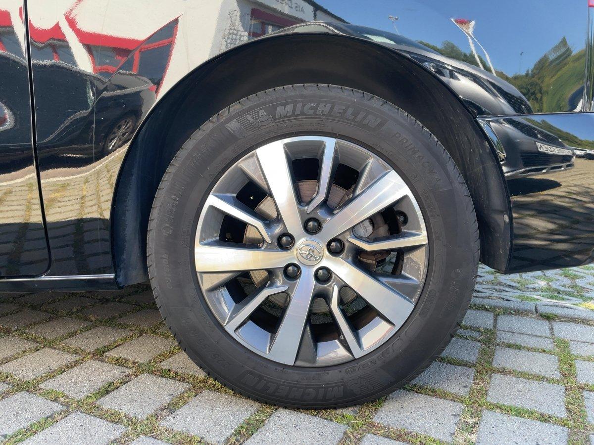 Toyota Proace Verso 2.0 D-4D L1 Executive ACC+Navi+Pano