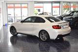 BMW M235 i xDrive M-Performance Aut. Navi Xenon Temp - BMW M-Modelle: Sportwagen