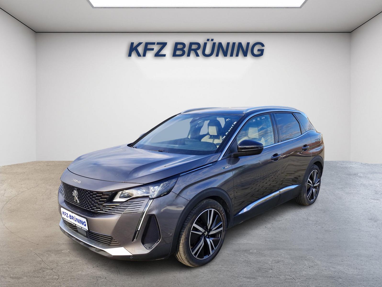 Peugeot 3008 PHEV 300 e-AT GT Pack LED Pano Alcantara Na