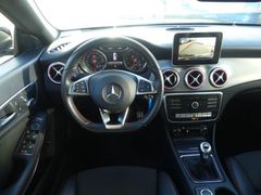 Fahrzeugabbildung Mercedes-Benz CLA 250 Shooting Brake AMG Line LED*NAV*GRA*KAM