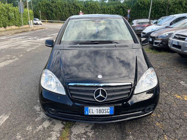 Mercedes-Benz Mercedes-benz A 160 A 160 CDI BlueEFFICIENCY Exe