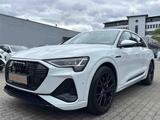 Audi e-tron 50 S line BLACK PANO 21Z KAMERA SHZ - Audi e-tron in Hamburg