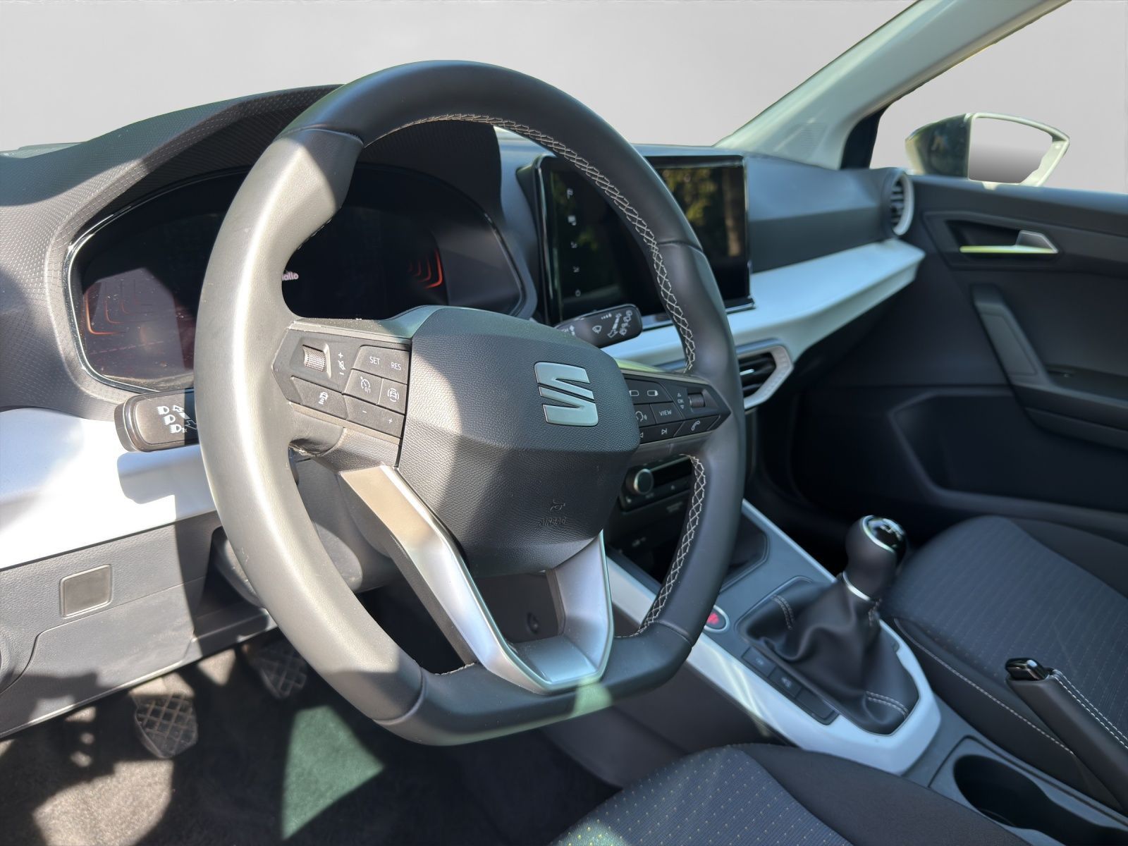 Seat Arona - Bild 10