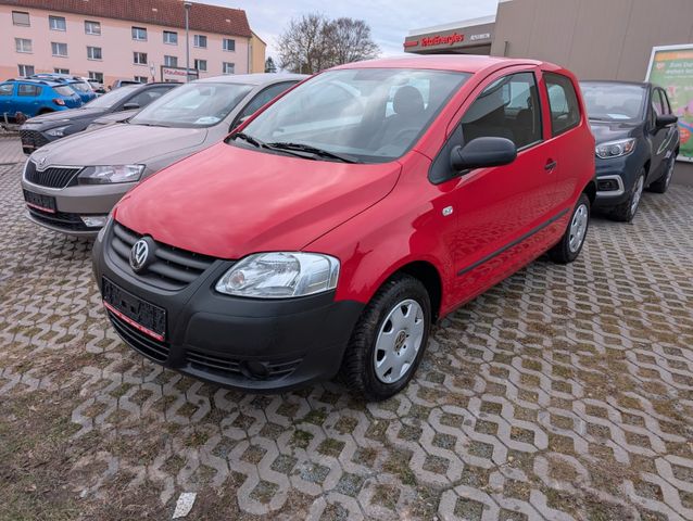 Volkswagen Fox Basis 47.000 km ! 1. Hand Behördenfhz. TOP