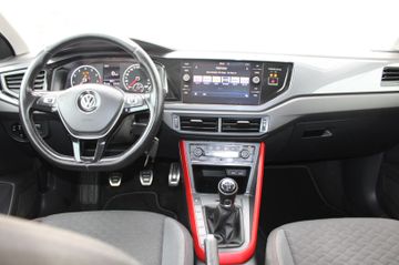 Volkswagen Polo - 11