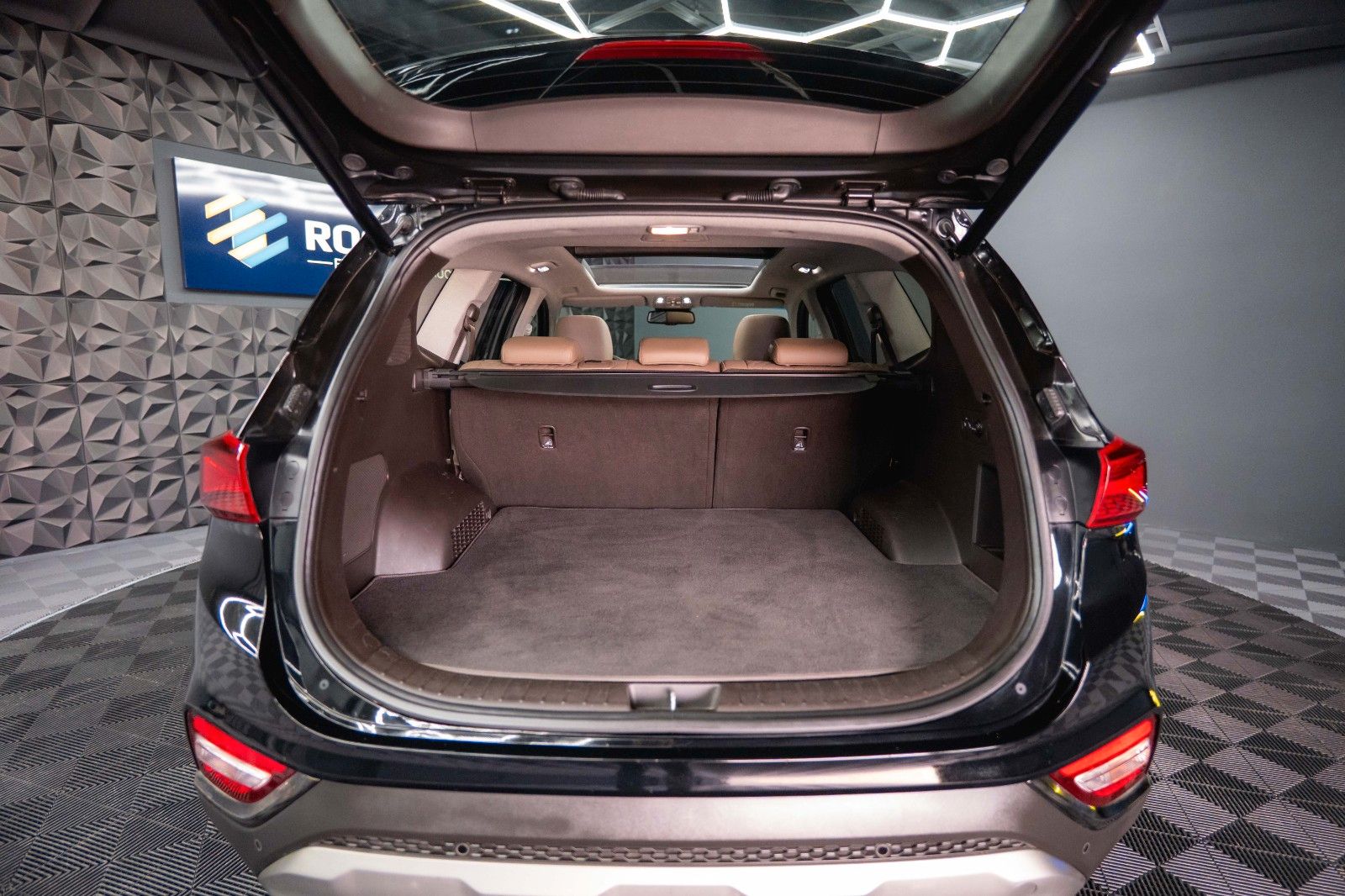 Fahrzeugabbildung Hyundai SANTA FE Premium 4WD 8G *Pano*360*LED*ACC*HUD*