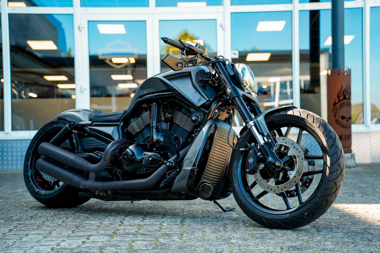 Fahrzeugabbildung Harley-Davidson VRSCDX Night Rod Special - BBC - 280er - Airride
