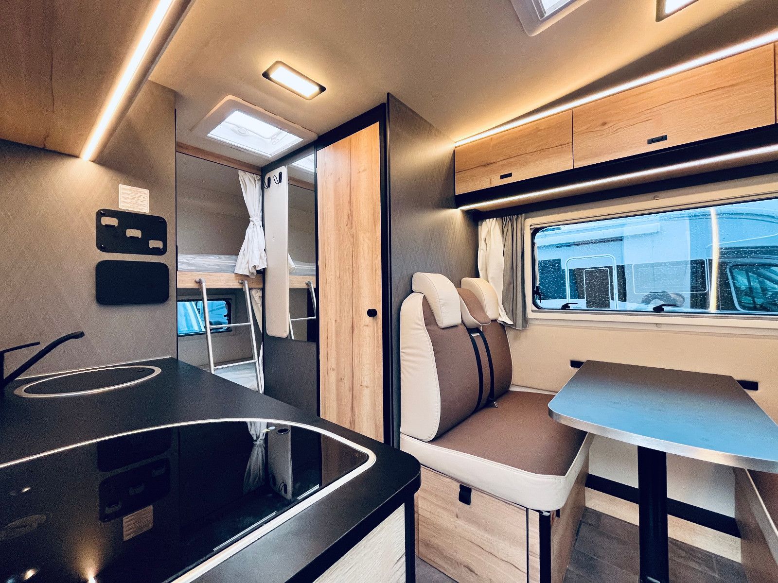 Fahrzeugabbildung XGO Dynamic 27 - Modell 2026