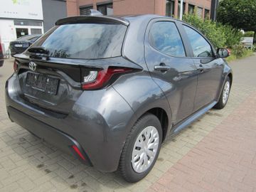 Toyota Yaris - 7