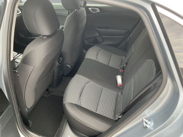 Fahrzeugabbildung Kia Ceed ULTIMATE EDITION 1.0 T-GDI  *STYLE-PAKET*