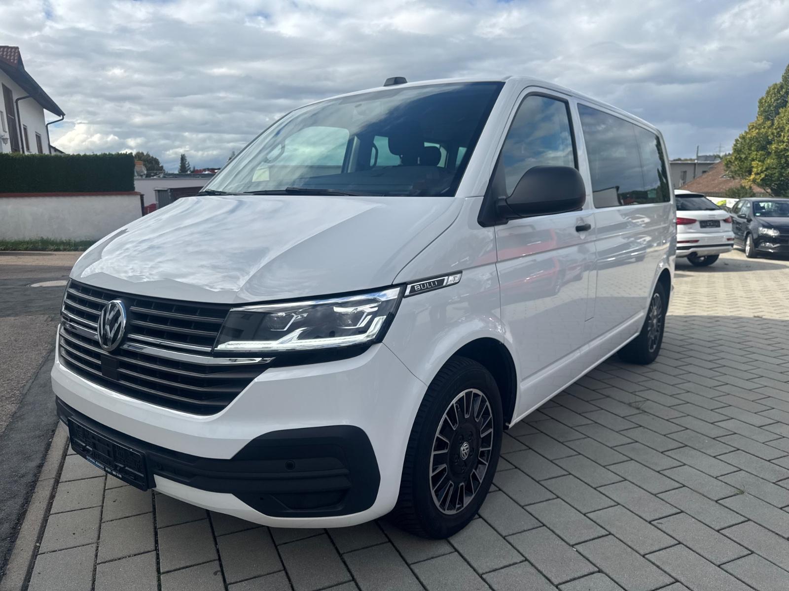 Volkswagen T6.1 Multivan 4-Motion/Standheizung/7-Sitzer/AHK