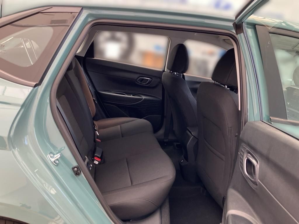 Fahrzeugabbildung Hyundai i20 1.0 T-GDI 6-MT Trend Navi PDC KAM SHZ SpurH