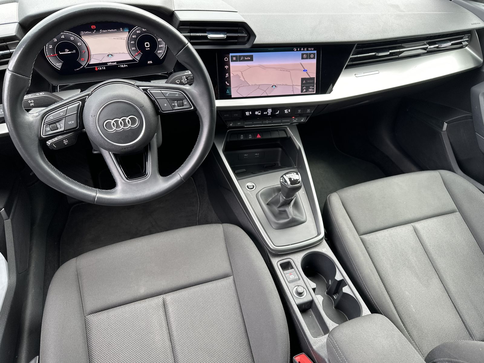 Fahrzeugabbildung Audi A3 SpB 35 TFSI NAV+LED+VCOCKPIT+BANG&OLUFSEN+EPH