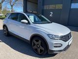 Volkswagen T-Roc - VW T-Roc Gebrauchtwagen in Düsseldorf