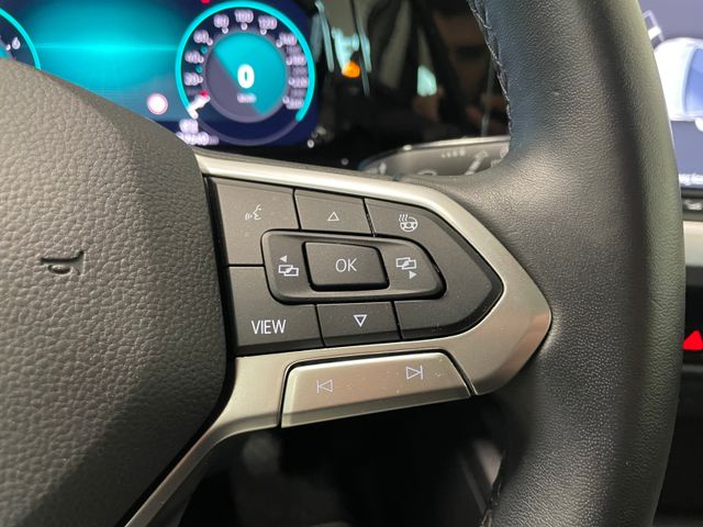 Golf VIII Life 1.5 TSI LED NAVI ACC SHZ