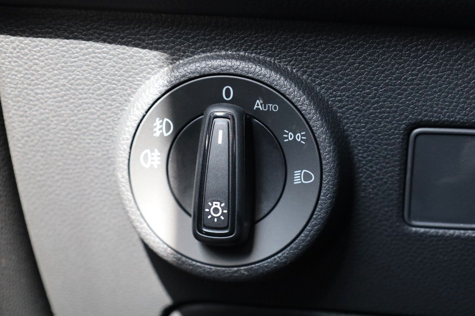 Fahrzeugabbildung CUPRA Ateca VZ 4Drive 2,0 TSI 7-Gang DSG*NAVI