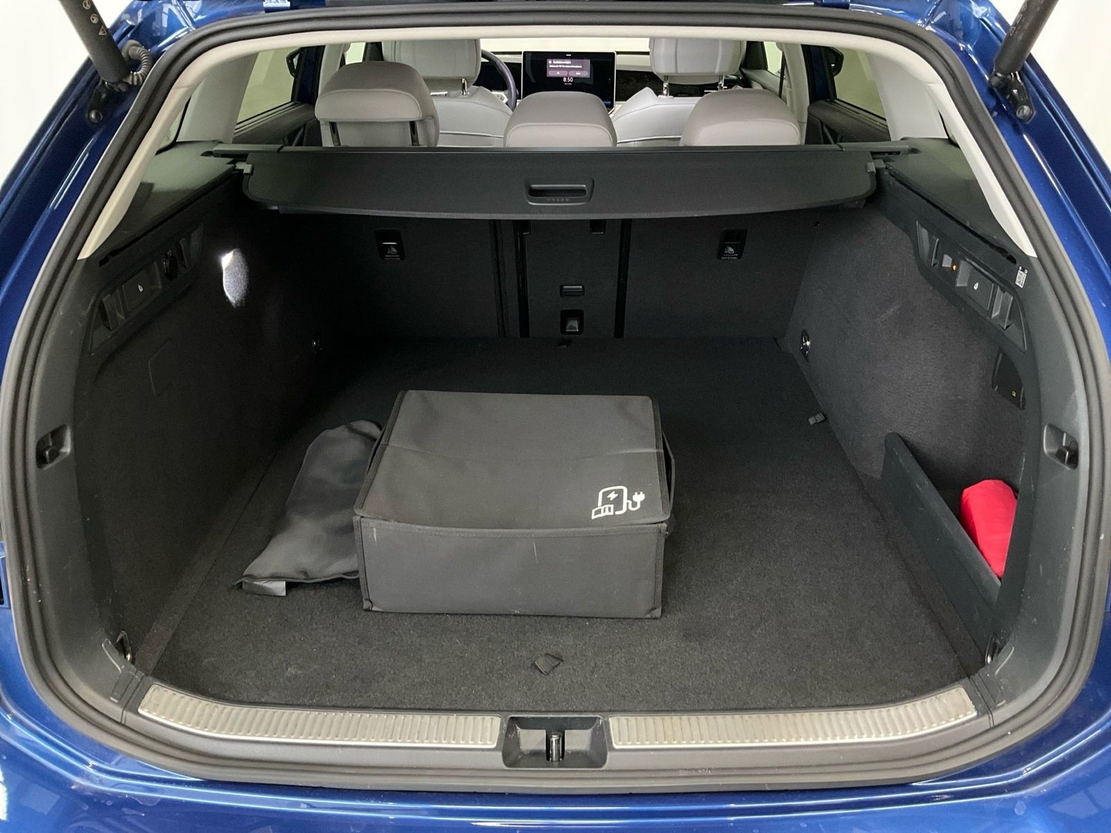 Volkswagen Passat Variant - Bild 8