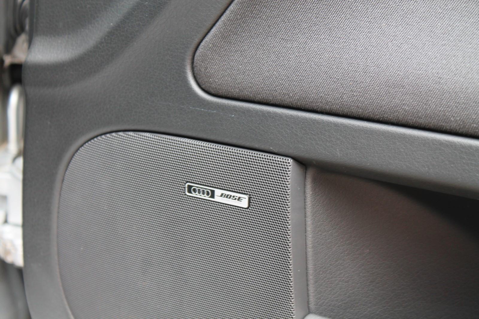 Audi A4 2005 — photo 16