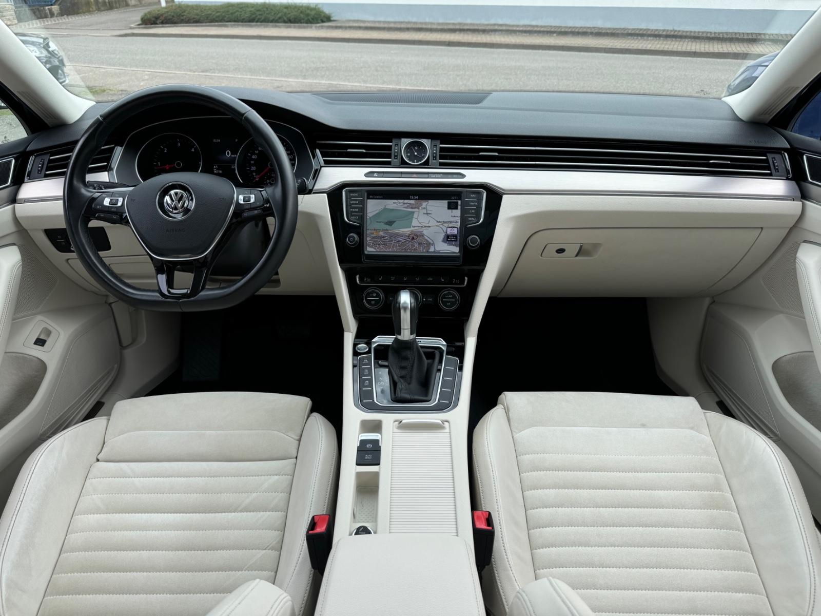 Volkswagen Passat 2.0 TDI 4M DSG Highline *PANO*ACC*360°*