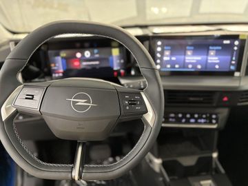Fotografie des Opel Frontera 1.2 DI Hybrid 48V eDCT GS