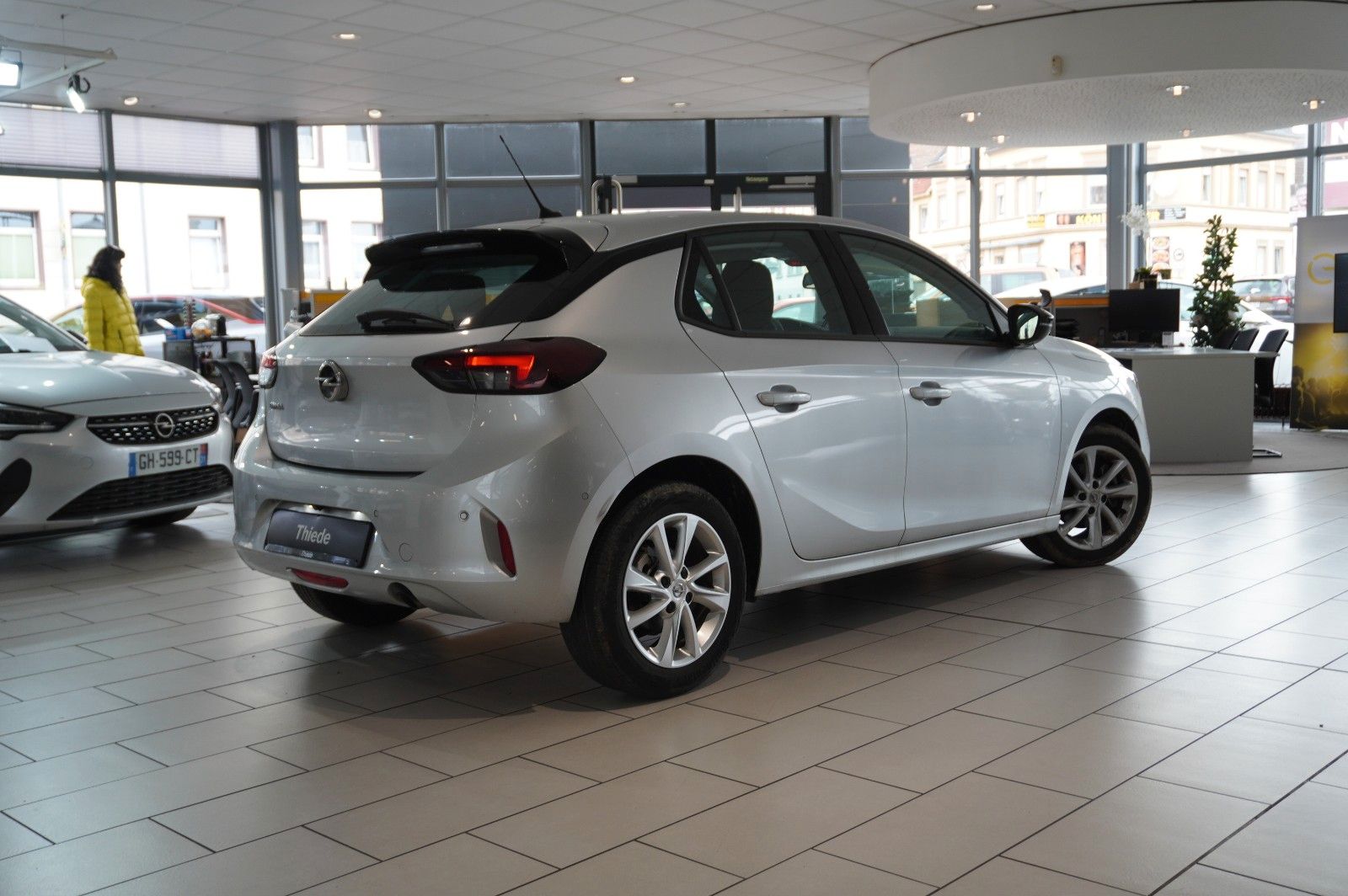 Fahrzeugabbildung Opel Corsa F 1.5D ELEGANCE NAVI/LED/KAMERA/TEMP/DAB+
