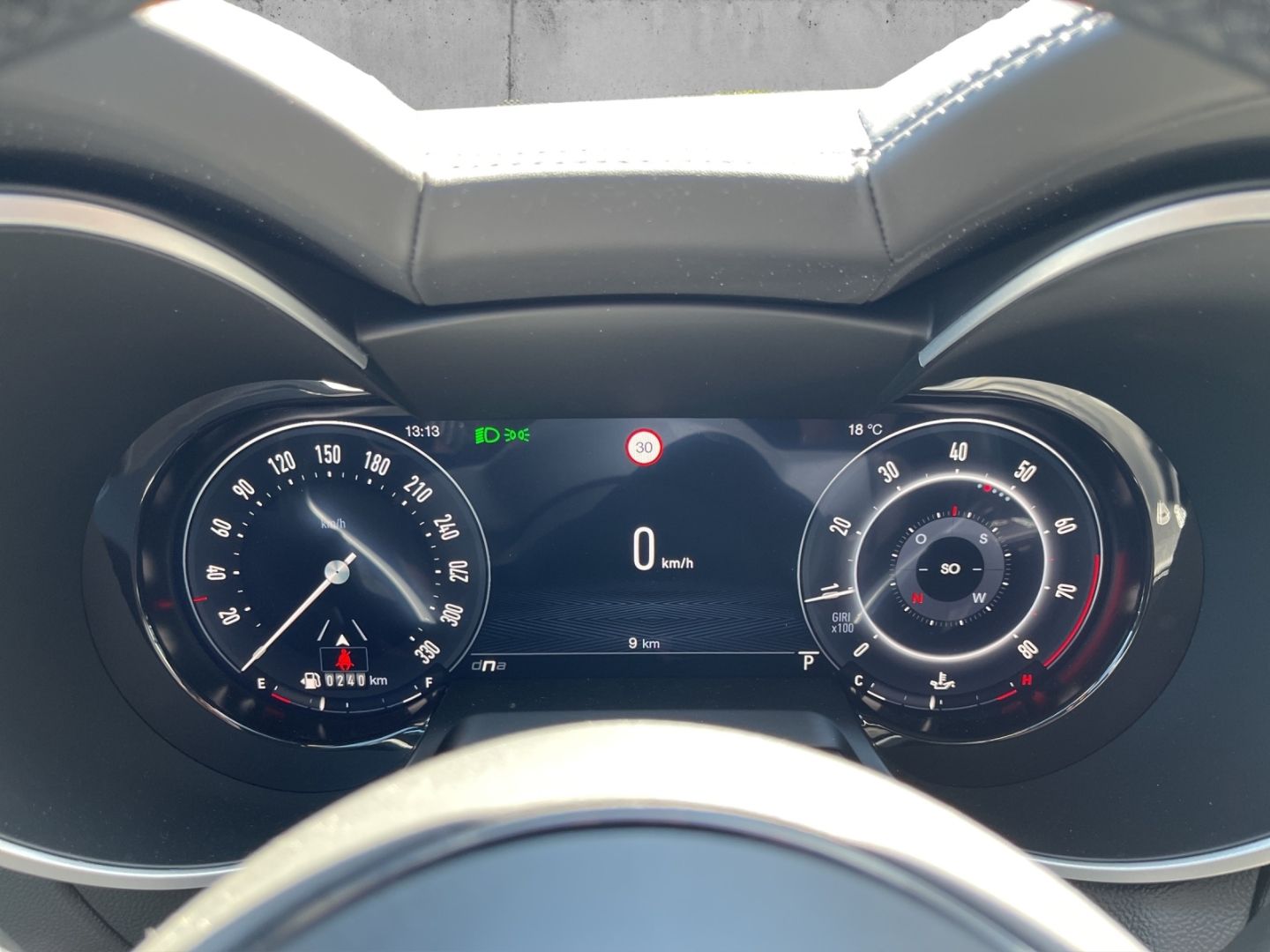 Alfa Romeo Stelvio - Bild 11