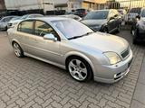 Opel Vectra Silverline2.2 16V*IRMSCHER*LEDER*NAVI*PDC - Opel Vectra mit Benzin-Antrieb: Leder, Navigationssystem, Limousine, Klimaanlage