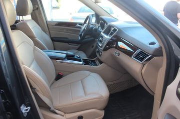 Mercedes ML 350 - 12
