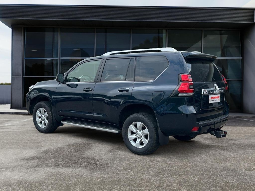 Fahrzeugabbildung Toyota Land Cruiser 2.8 D-4D Automatik Executive