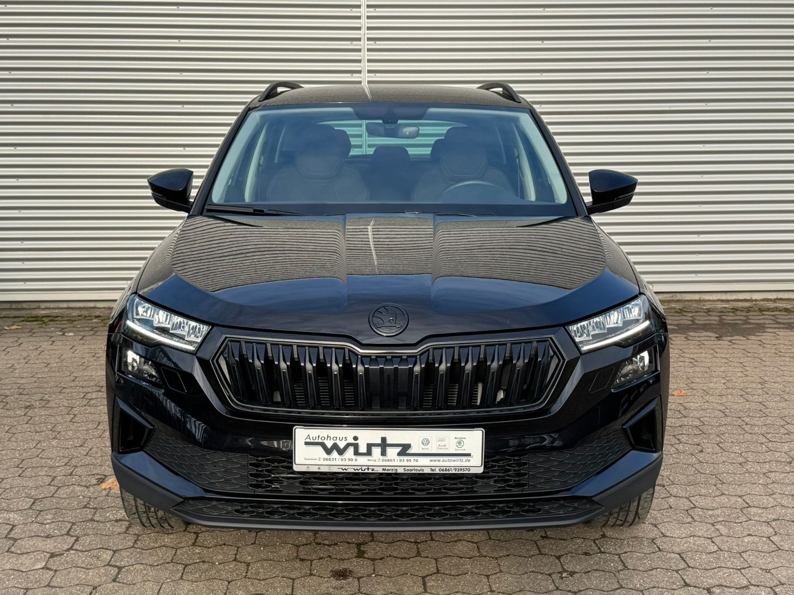 Fahrzeugabbildung SKODA Karoq Ambition 1.0 TSI Tempomat LED SHZ