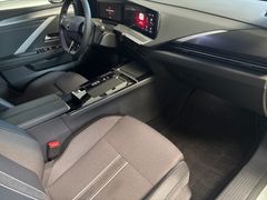 Fahrzeugabbildung Opel Astra L 1.2 Turbo GS -- Navi Pro/Tech-Paket1