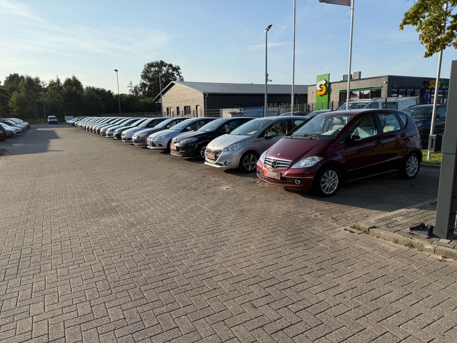 A 220 A A 220 CDI / d 4Matic*Aut.*EURO-6*NAVI*