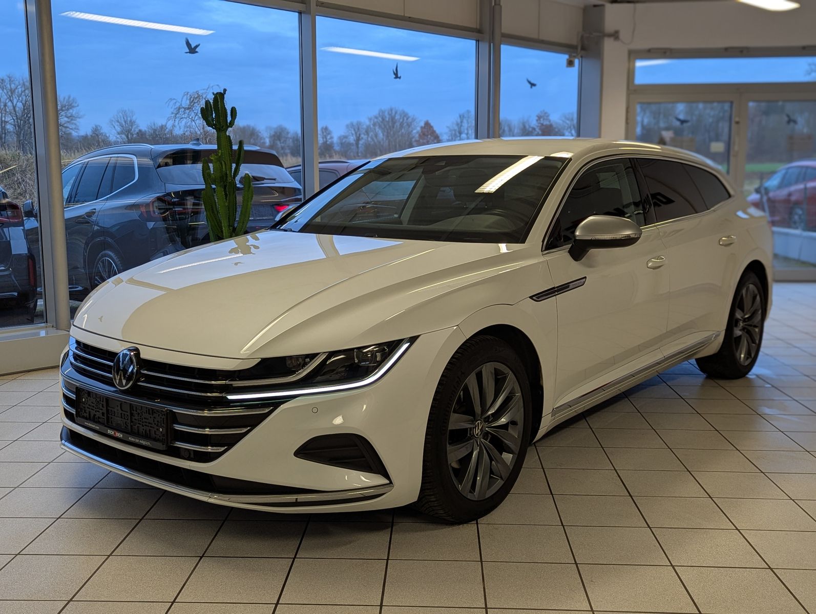 VW Arteon 2.0 TDI DSG SB Virtual LED Kamera AHK 18" - Image 3